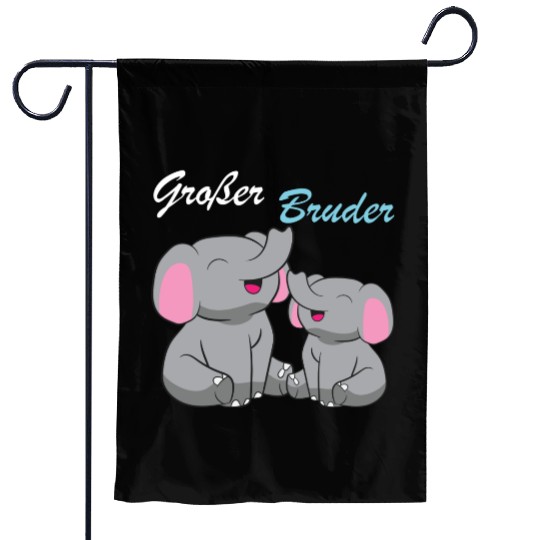 Elephant - Großer Bruder Garden Flags