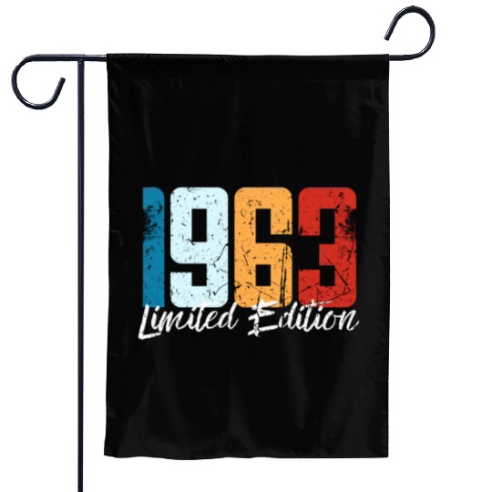 60 Years Vintage 1963 Retro 60th Birthday Garden Flags