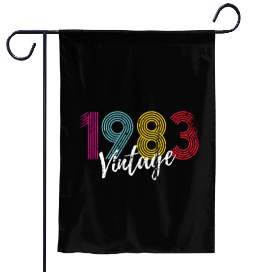 40 Years Vintage 1983 Retro 40th Birthday Garden Flags