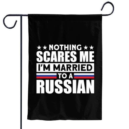 Humurous Pray For Me I'm Married To a Russian For Garden Flags