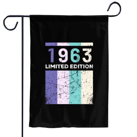 60 Years Vintage 1963 Retro 60th Birthday Garden Flags