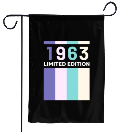 60 Years Vintage 1963 Retro 60th Birthday Garden Flags