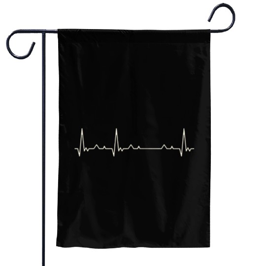 Nebraska State USA. Heart. Love. EKG. Pulse. Beat. Garden Flags