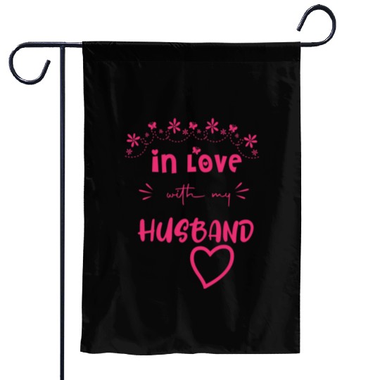 Love with My hasband Cute Valentine day Mom to Be Garden Flags