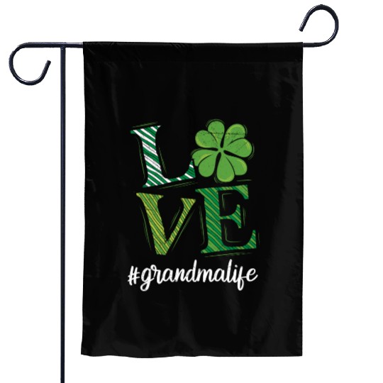 Love Grandma life St. Patrick's Day Grandma Garden Flags
