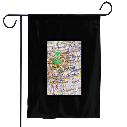 Location Detroit Garden Flags