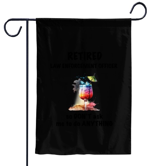 Retired Law Enforcement Officer Vacation Tropical Garden Flags
