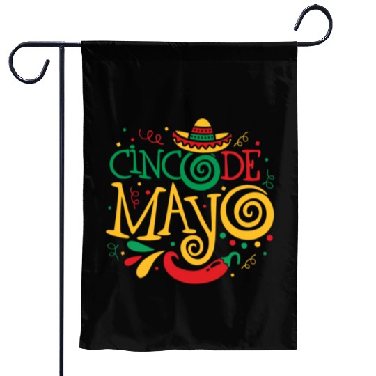 Cinco De Mayo Fiesta Surprise Camisa 5 De Mayo Garden Flags