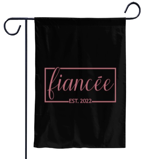 Fiancée Est 2022 Engagement Future Bride Engaged Garden Flags