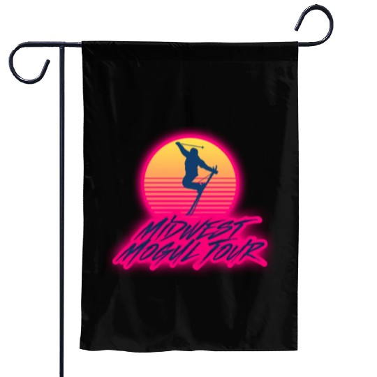Midwest Mogul Tour Garden Flags
