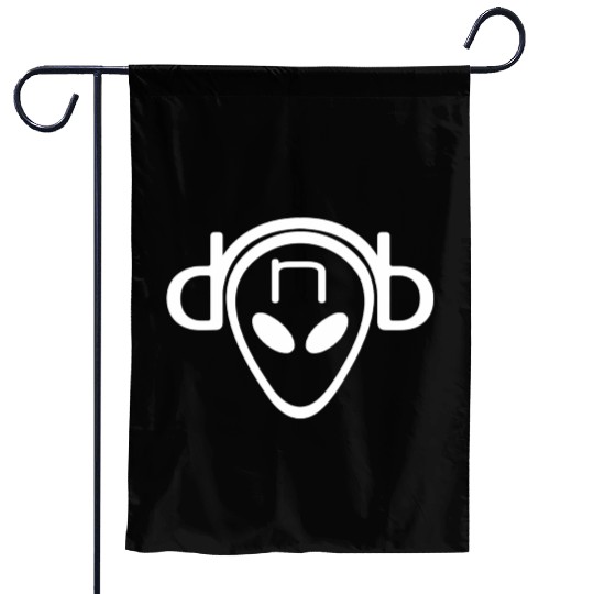 Drum And Bass Alien Dnb Ufo For Junglist Garden Flags
