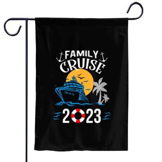2023 Family Cruise Sailing and Cruising Garden Flags