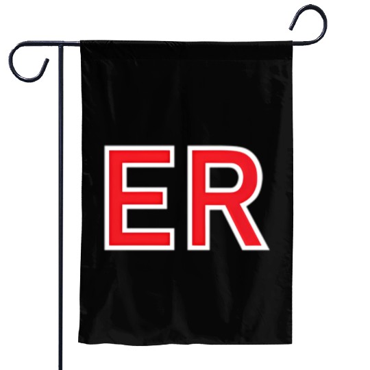 Er Nurse For Rn Lvn Emt Doctor In Medical Field Garden Flags