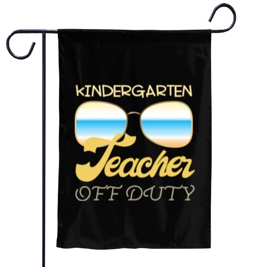 Kindergarten teacher off duty Garden Flags