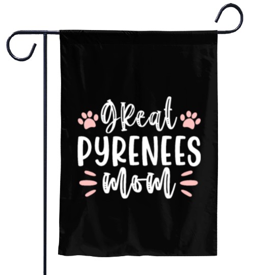 Great Pyrenees Mom Garden Flags