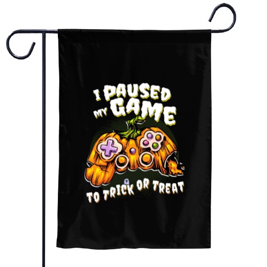 I Paused my Game to Trick or Treat, Pumpkin Garden Flags