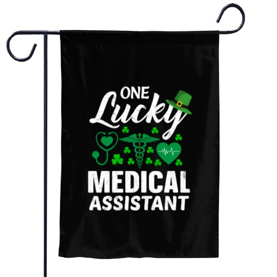 St Patrick'S Day Lucky Medical Assistant Garden Flags