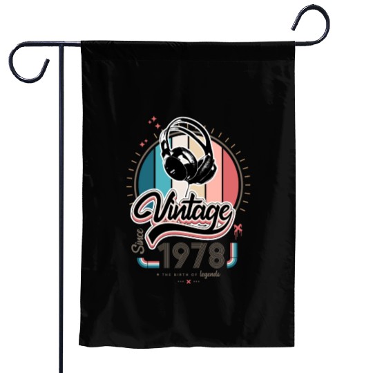 Vintage since 1978 headphones Garden Flags