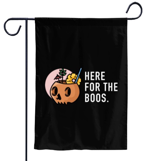 halloween 2 white Garden Flags