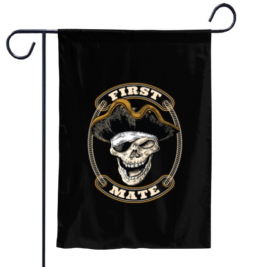 First Mate Pirates Buccaneers Garden Flags