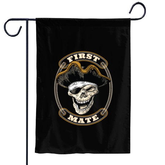 First Mate Pirates Buccaneers Garden Flags