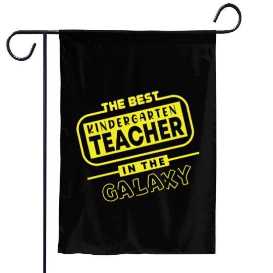 Best Kindergarten Teacher Garden Flags