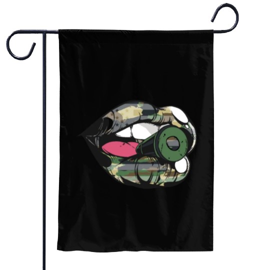 US Armed Forces Military Lip Bullet Army First Res Garden Flags