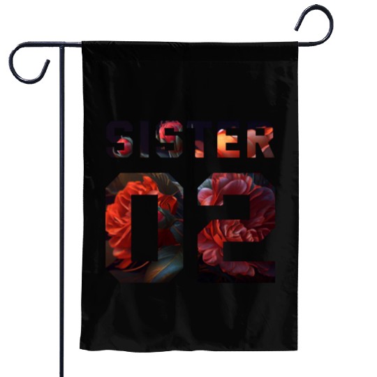 COUPLE FLOWER SISTER 02 Garden Flags