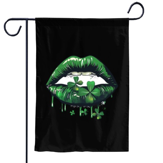 St Patrick Irish Green Lips Garden Flags