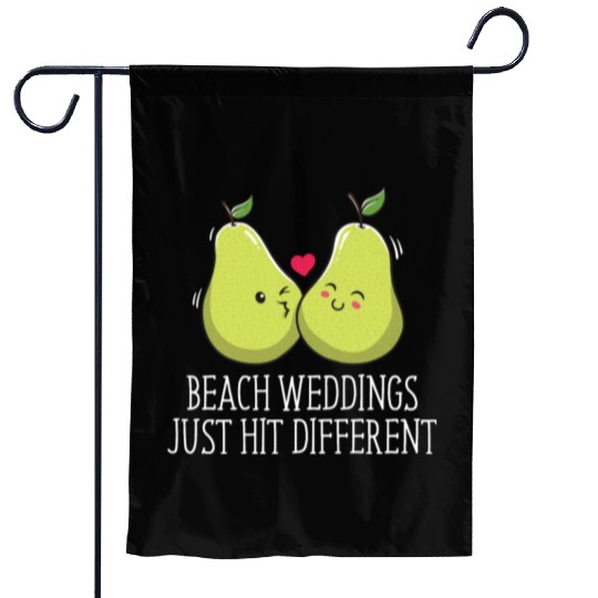 Beach Weddings Just Hit Different Wedding Party Garden Flags