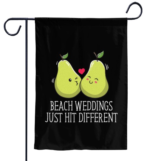 Beach Weddings Just Hit Different Wedding Party Garden Flags
