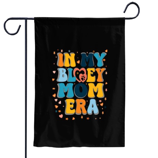 Women in My Mom Era Mama Dog Paw Funny Letter Garden Flags