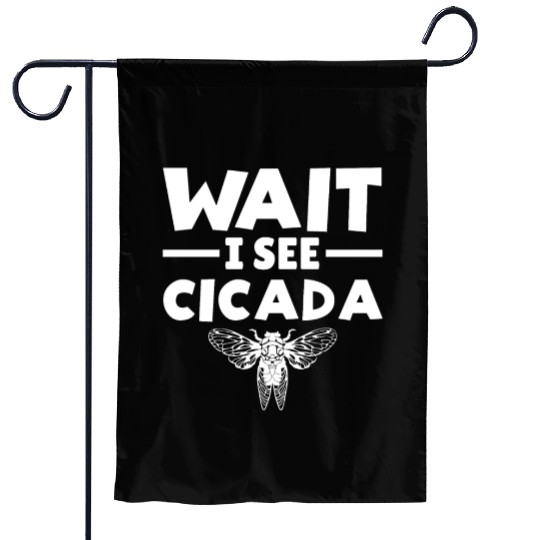 Wait I See Cicada, Funny Colorful Cicada Spring Garden Flags