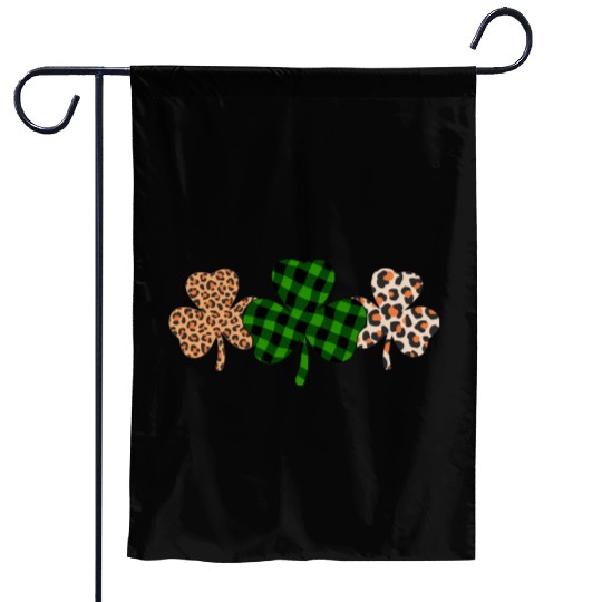St Patricks Day Lucky Irish Green Plaid Shamrock Garden Flags