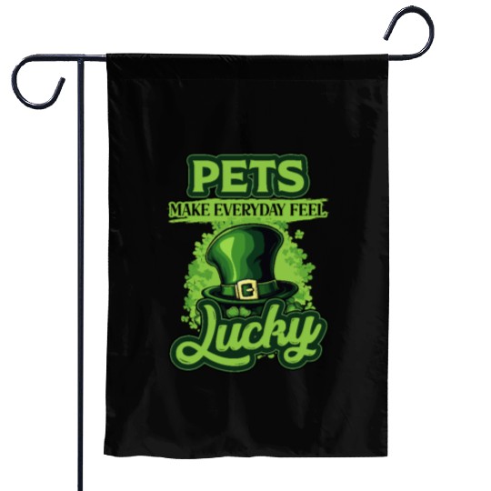 St Patricks Day Pets Make Everyday Feel Lucky Garden Flags