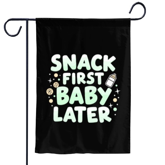 Pregnancy Cravings Funny Maternity Food Baby Bump Garden Flags