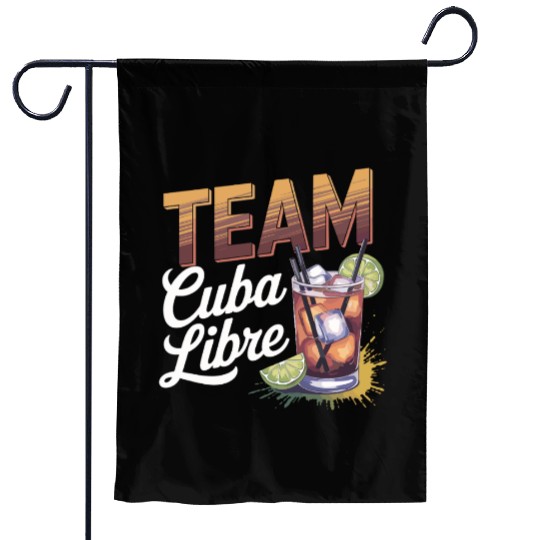 Cocktail Bartender Team Cuba Libre Garden Flags