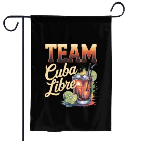 Cocktail Bartender Team Cuba Libre Garden Flags
