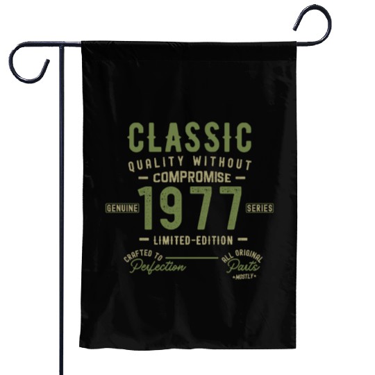 Classic 1977 – Limited Edition Vintage Garden Flags