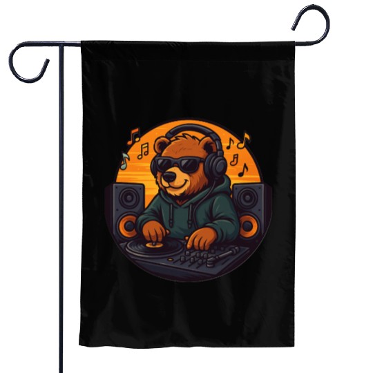 Bear Vibes – Spin the Wild Sound Garden Flags