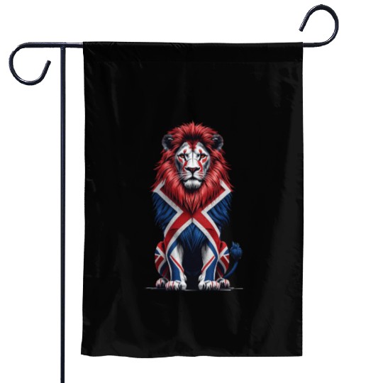 Regal Lion with Union Jack Mane Garden Flags