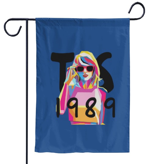 Discover Taylor 1989 Garden Flags, Vintage Taylor Album Garden Flags,
