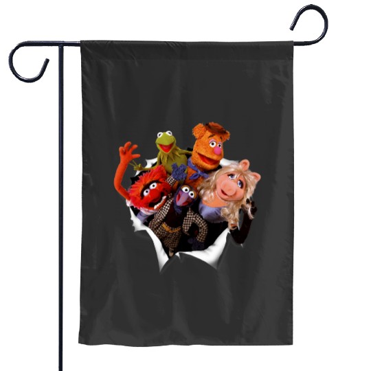 Disney The Muppets Group Shot Breakthrough Garden Flags