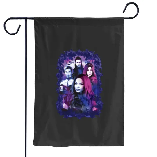 Disney Descendants 3 Carlos Jay Mal and Evie Garden Flags