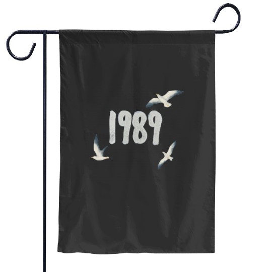 Discover Taylor Swifty Garden Flags, 1989 Taylor Version Garden Flags, Taylor version 1989 Garden Flags