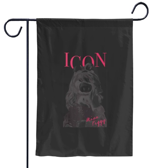 Disneys The Muppets Miss Piggy Icon Magazine Garden Flags