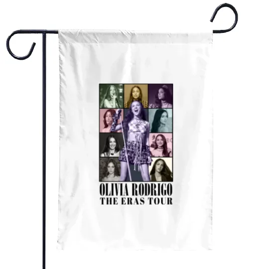 Olivia Rodrigo Eras Tour, Olivia Rodrigo Bootleg Garden Flags