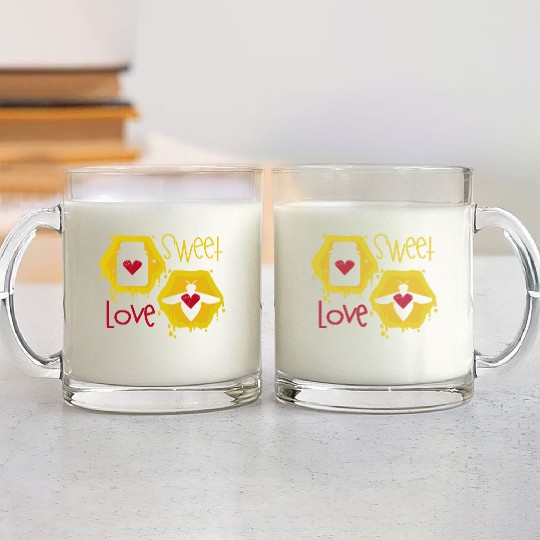 Sweet love yellow honey bee Glass Mugs