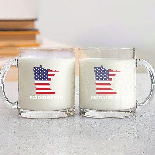US Minnesota Map Design for proud Minnesotans Glass Mugs