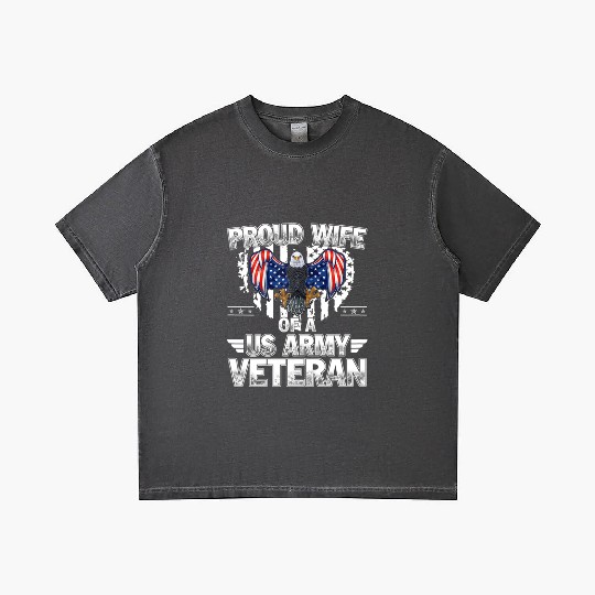 Proud Wife Of A US Army Veteran Gradient T Shirts